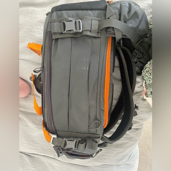 Lowepro whistler BP 350 AW photo backpack GRAY - Picture 14 of 15